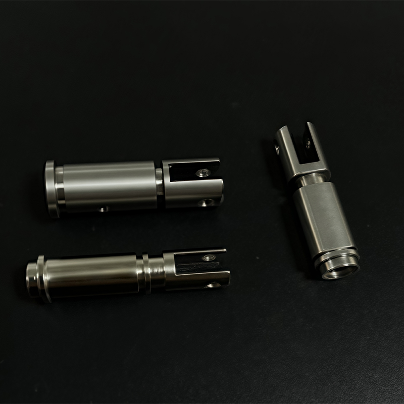 How does the high-strength structure of turned parts enhance the limit switch's resistance to shock and vibration?